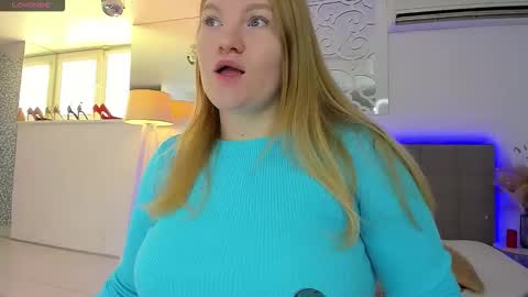 AshleyJonse online show from 10/05/25, 05:17