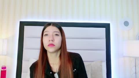 Snapshot of ashleyroberh chatting on 10/27/25, 07:07 AshleyRoberh online show from 10/27/25, 07:07