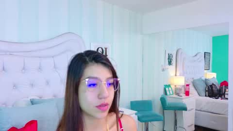 Snapshot of ashleyroberh chatting on 11/06/25, 07:04 AshleyRoberh online show from 11/06/25, 07:04