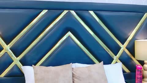 AshleyRoberh online show from 04/18/26, 07:58