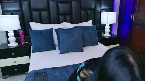 AshleyRoberh online show from 04/23/26, 07:49