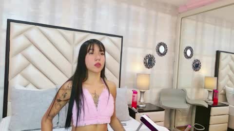 AshleyRoberh online show from 04/27/26, 07:23