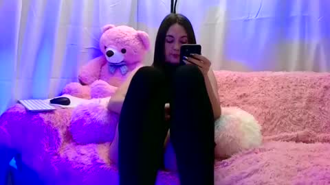 Ashley online show from 12/02/24, 01:24