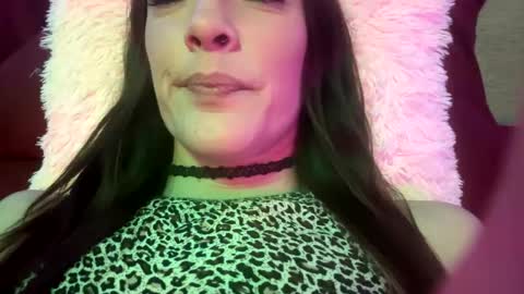 Ashley online show from 01/10/25, 04:22