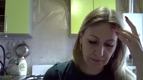 Snapshot of ashleyxhoney chatting on 03/27/26, 08:20 AshleyXHoney online show from 03/27/26, 08:20