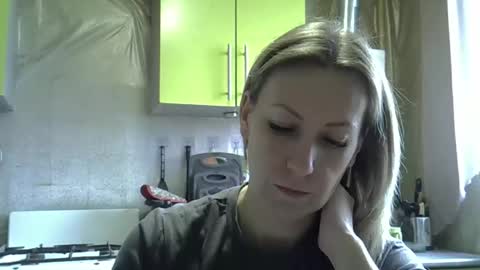Snapshot of ashleyxhoney chatting on 04/29/26, 06:50 AshleyXHoney online show from 04/29/26, 06:50