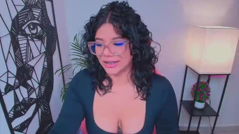 Ashleyy18   online show from 03/10/26, 02:16