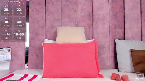 Snapshot of ashlie_robertss chatting on 02/10/25, 11:46 Ashlie online show from 02/10/25, 11:46