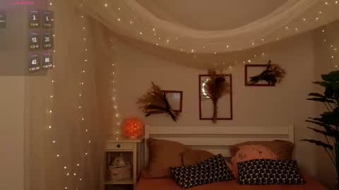 Victoria  online show from 03/20/26, 02:38