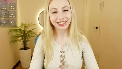 Victoria  online show from 04/04/26, 02:21