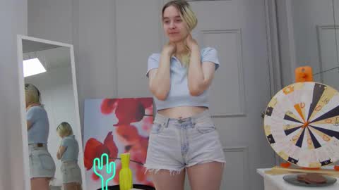 ashly_cherry online show from 10/06/25, 11:51