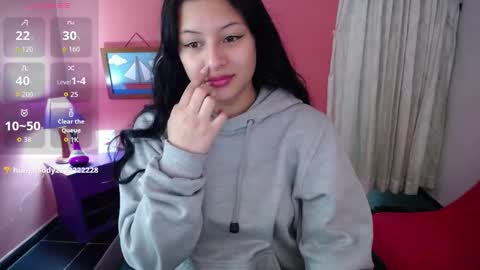 Ashly online show from 10/11/25, 11:42