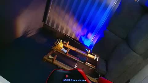 Ashly Betancur  online show from 10/05/25, 01:59