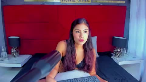 ashlye_collins online show from 10/07/25, 12:24