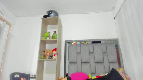 Ashley online show from 02/28/25, 04:21