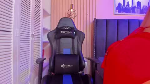 ashlye_miller_ online show from 12/18/24, 07:04