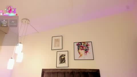 ashlye_white online show from 04/19/26, 11:18