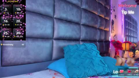 ashlymillerr_ online show from 05/06/26, 08:14