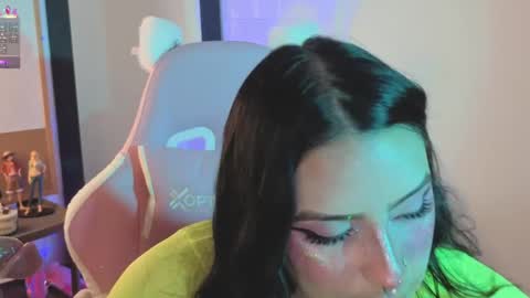 Ash  online show from 04/22/26, 10:22