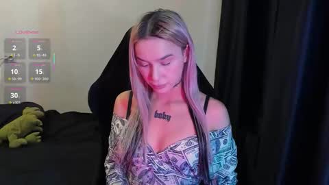 Mila online show from 02/11/26, 12:21