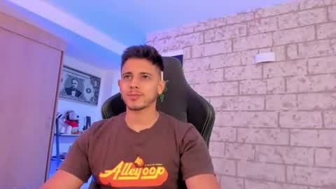 Snapshot of ashton_coleman_ chatting on 07/13/26, 04:26 my name real is camilo online show from 07/13/26, 04:26