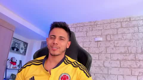 Snapshot of ashton_coleman_ chatting on 07/21/26, 06:54 my name real is camilo online show from 07/21/26, 06:54