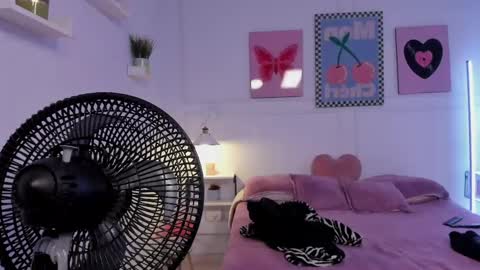 Snapshot of asia_lune chatting on 05/16/26, 10:36 MyaFontaine online show from 05/16/26, 10:36