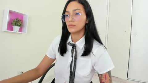 Camila online show from 10/27/25, 07:51