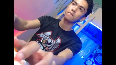 Snapshot of asian_ainsley69 chatting on 10/06/25, 09:29 asian_ainsley69 online show from 10/06/25, 09:29