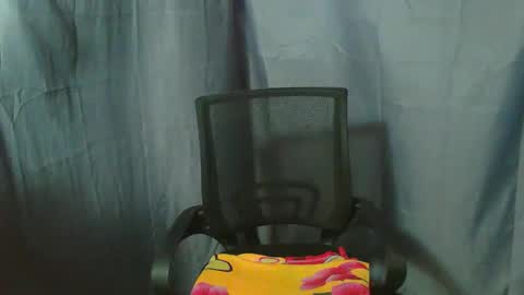 asian_angelcumster online show from 11/17/25, 11:43