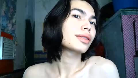 asian_babyboi online show from 05/08/26, 07:57