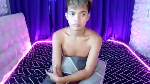 asian_blakefoster online show from 06/24/26, 11:59
