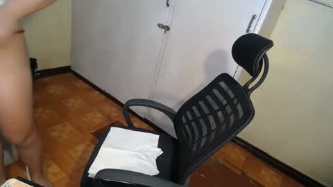 Asia online show from 02/25/25, 03:49