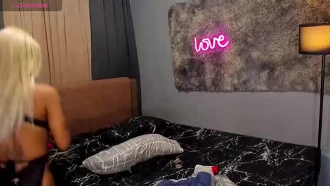 bigload CUM   take me private show or passwordshow online show from 11/10/25, 12:15