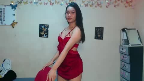 Snapshot of asian_glamm chatting on 01/11/25, 11:02 ANITA online show from 01/11/25, 11:02