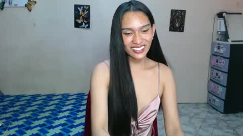 Snapshot of asian_glamm chatting on 02/20/25, 03:19 ANITA online show from 02/20/25, 03:19