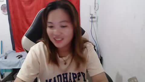 Snapshot of asian_honey69 chatting on 01/08/26, 05:48 bb girl online show from 01/08/26, 05:48