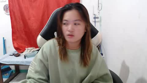 Snapshot of asian_honey69 chatting on 01/13/26, 05:29 bb girl online show from 01/13/26, 05:29