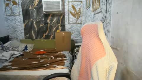 Snapshot of asian_janeth chatting on 06/06/26, 02:49 im janeth single mom online show from 06/06/26, 02:49