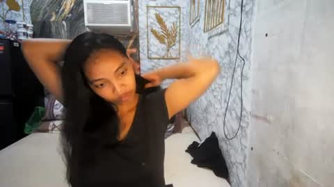 Snapshot of asian_janeth chatting on 07/14/26, 12:46 im janeth single mom online show from 07/14/26, 12:46