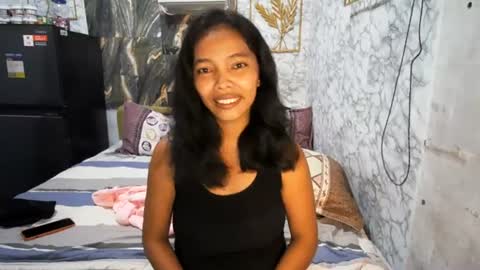 Snapshot of asian_janeth chatting on 07/19/26, 12:58 im janeth single mom online show from 07/19/26, 12:58