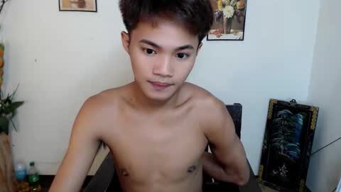 asian_lover05 online show from 10/02/25, 04:36