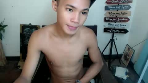 asian_lover05 online show from 10/14/25, 09:04