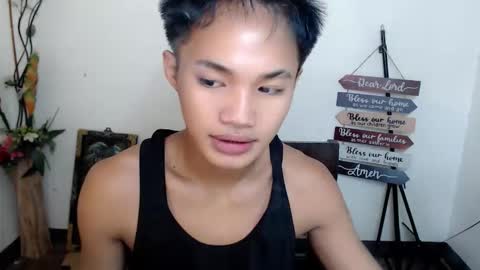 asian_lover05 online show from 10/16/25, 06:53
