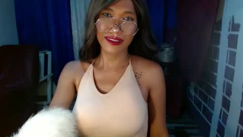 Lovely online show from 01/20/25, 07:04