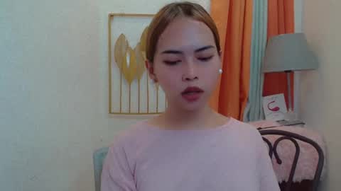Snapshot of asian_pinay_oldlover chatting on 07/05/26, 01:23 Angel online show from 07/05/26, 01:23