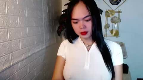 Snapshot of asian_pretty143 chatting on 06/11/26, 09:18 asian_pretty143 online show from 06/11/26, 09:18
