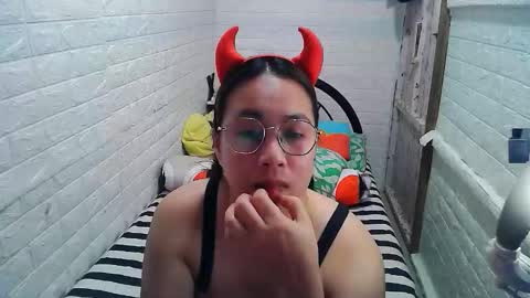 Trixie online show from 11/02/25, 11:34