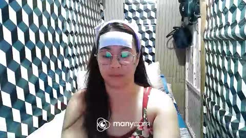 Trixie online show from 03/02/26, 01:18