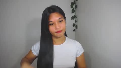 Yan online show from 11/27/25, 07:16